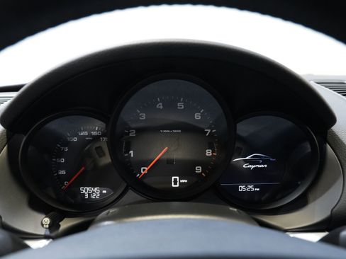 Used 2014 Porsche Cayman RWD image 31