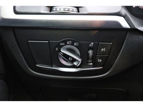 Used 2024 BMW X3 sDrive30i w/ Convenience Package image 22