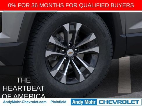 New 2027 Chevrolet Equinox LT w/ Convenience Package II FWD image 11