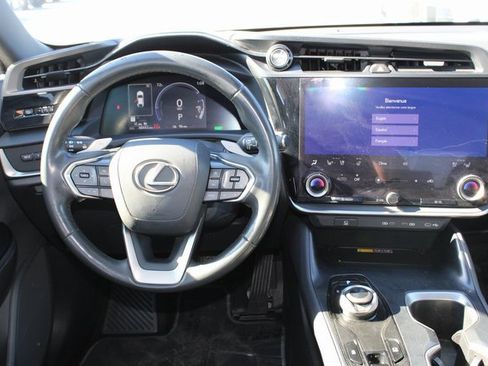 Certified 2023 Lexus RZ 450e Premium image 14