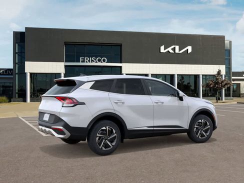 New 2025 Kia Sportage LX image 6