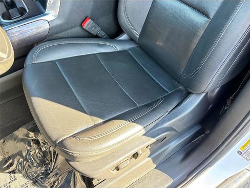 Used 2024 Chevrolet Silverado 2500 LTZ w/ LTZ Plus Package image 20