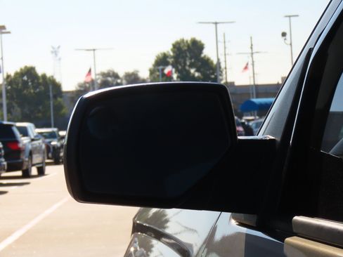 Used 2017 Chevrolet Silverado 1500 LT w/ Texas Edition image 18