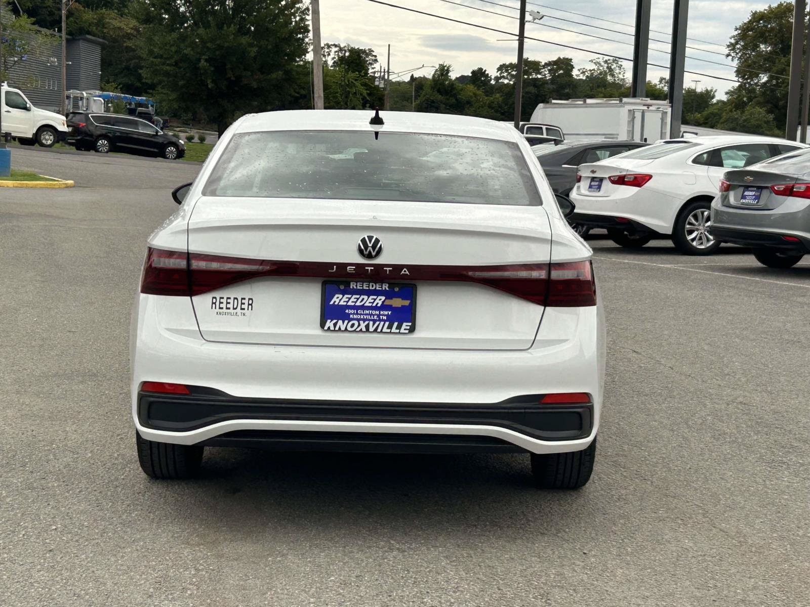 Used 2025 Volkswagen Jetta Sport FWD image 6