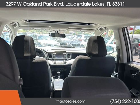 Used 2013 Toyota RAV4 XLE FWD image 41