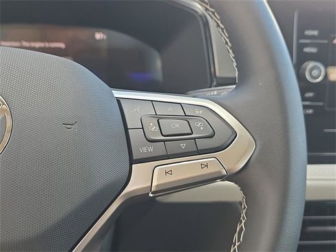 New 2025 Volkswagen Taos S image 21
