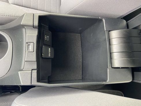 Used 2026 Toyota Corolla SE FWD image 26