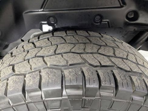 Used 2020 Jeep Wrangler Unlimited Sport AWD/4WD image 9