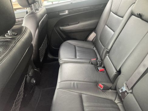 Used 2014 Kia Sorento EX w/ EX V6 Touring Package AWD/4WD image 5