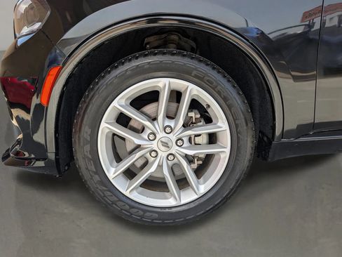 Used 2023 Dodge Durango GT RWD image 5