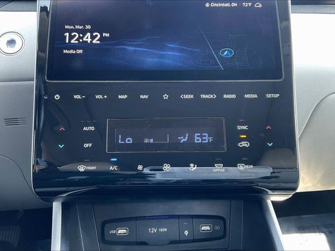Used 2023 Hyundai Tucson Limited image 15