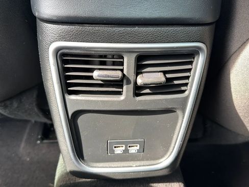 Used 2022 Dodge Charger SXT RWD image 27