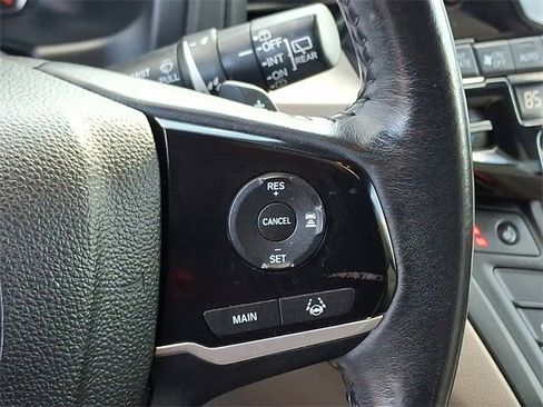 Used 2018 Honda Odyssey EX-L image 26