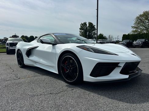 Certified 2021 Chevrolet Corvette Stingray Premium Conv w/ Z51 Performance Package RWD image 9