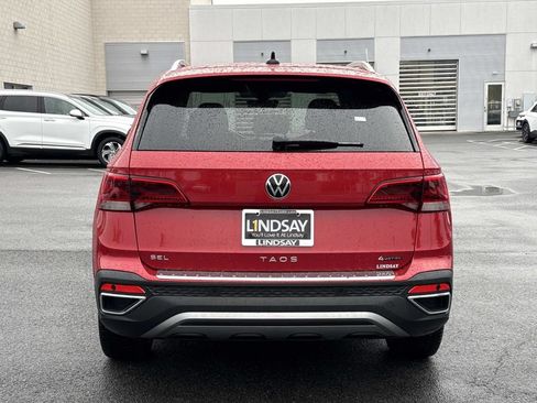Used 2023 Volkswagen Taos SEL AWD/4WD image 4
