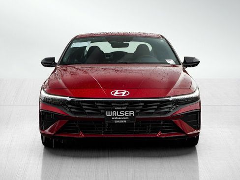 New 2026 Hyundai Elantra SEL Sport Premium FWD image 2