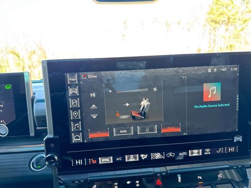 Used 2025 GMC Hummer EV 3X w/ Extreme Off-Road Package image 25