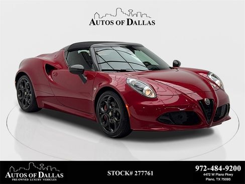 Used 2018 Alfa Romeo 4C Spider image 1