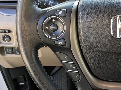 Used 2018 Honda Pilot EX-L image 19