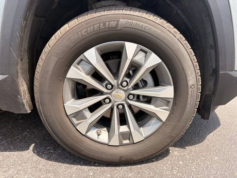 Used 2025 Chevrolet Equinox LT AWD/4WD image 31