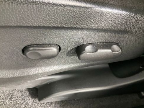 Used 2016 Buick Encore AWD image 21