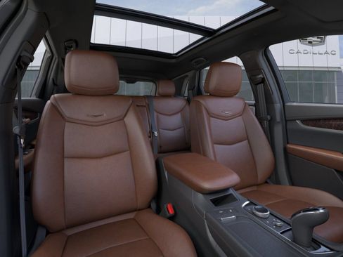New 2026 Cadillac XT5 Premium Luxury w/ Driver Assist Package AWD/4WD image 16