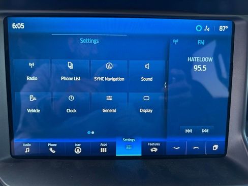 Used 2023 Ford Bronco Outer Banks AWD/4WD image 32