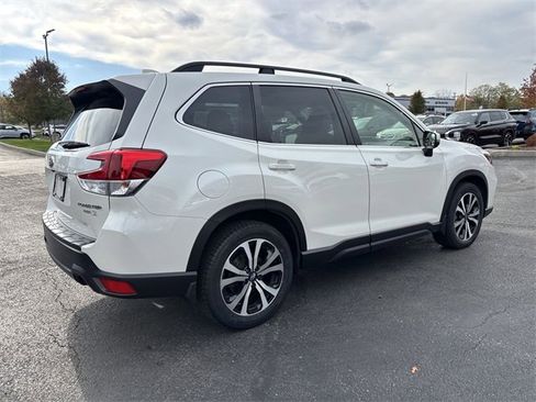 Used 2021 Subaru Forester Limited w/ Popular Package #3 image 3