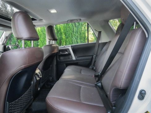 Used 2023 Toyota 4Runner Limited RWD image 8