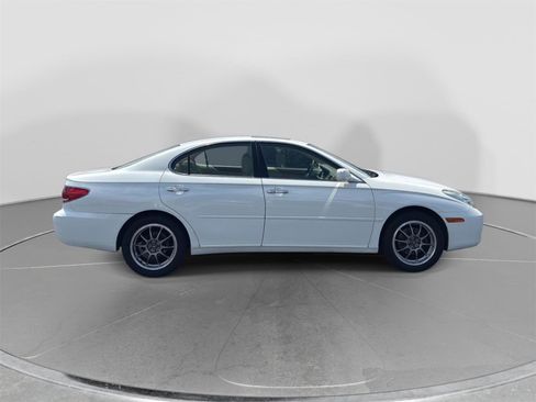 Used 2005 Lexus ES 330 FWD image 6