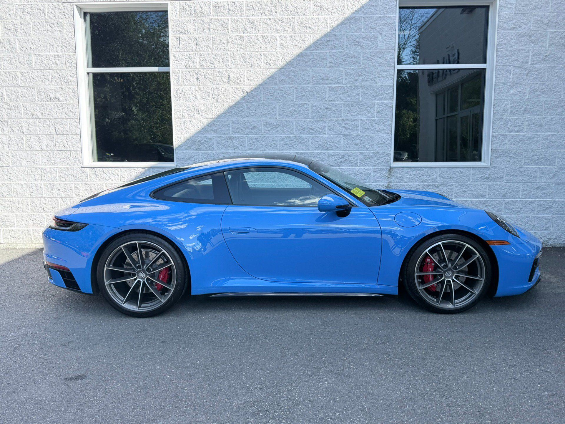 Used 2024 Porsche 911 Carrera S RWD image 35