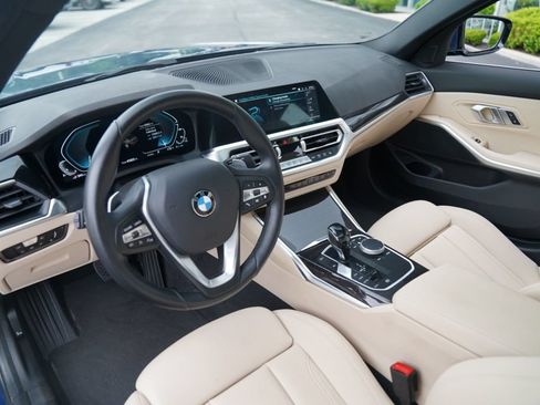 Used 2021 BMW 330e xDrive AWD/4WD image 28