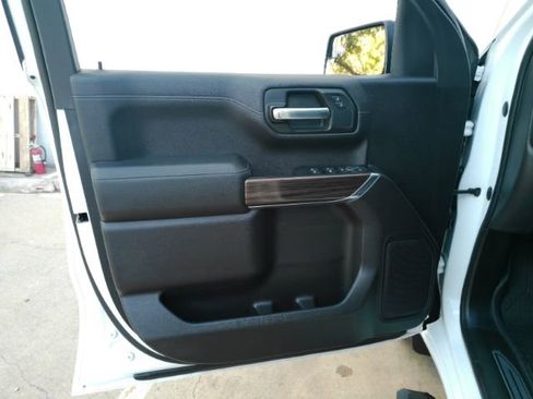 Used 2020 Chevrolet Silverado 1500 RST w/ All-Star Edition image 13