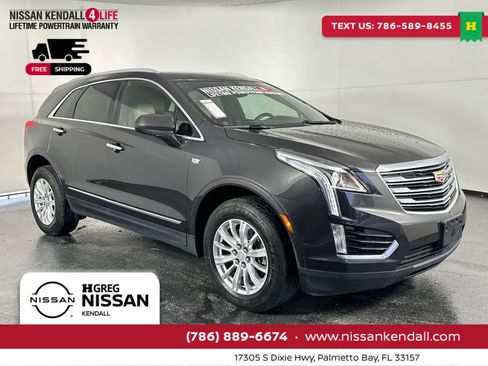 Used 2018 Cadillac XT5 AWD image 2