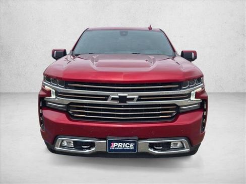 Used 2021 Chevrolet Silverado 1500 High Country w/ Technology Package AWD/4WD image 2