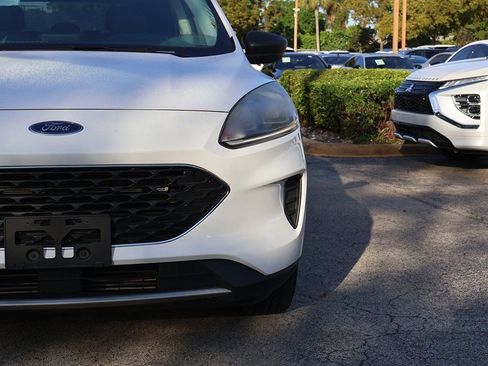 Used 2022 Ford Escape SE w/ Convenience Package image 11