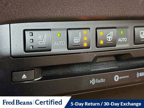 Used 2019 Lexus ES 350 Luxury image 21