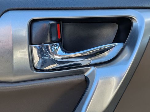 Used 2022 Lexus GX 460 Premium image 13