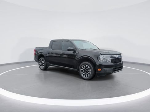 Used 2023 Ford Maverick Lariat w/ Lariat Luxury Package FWD image 2