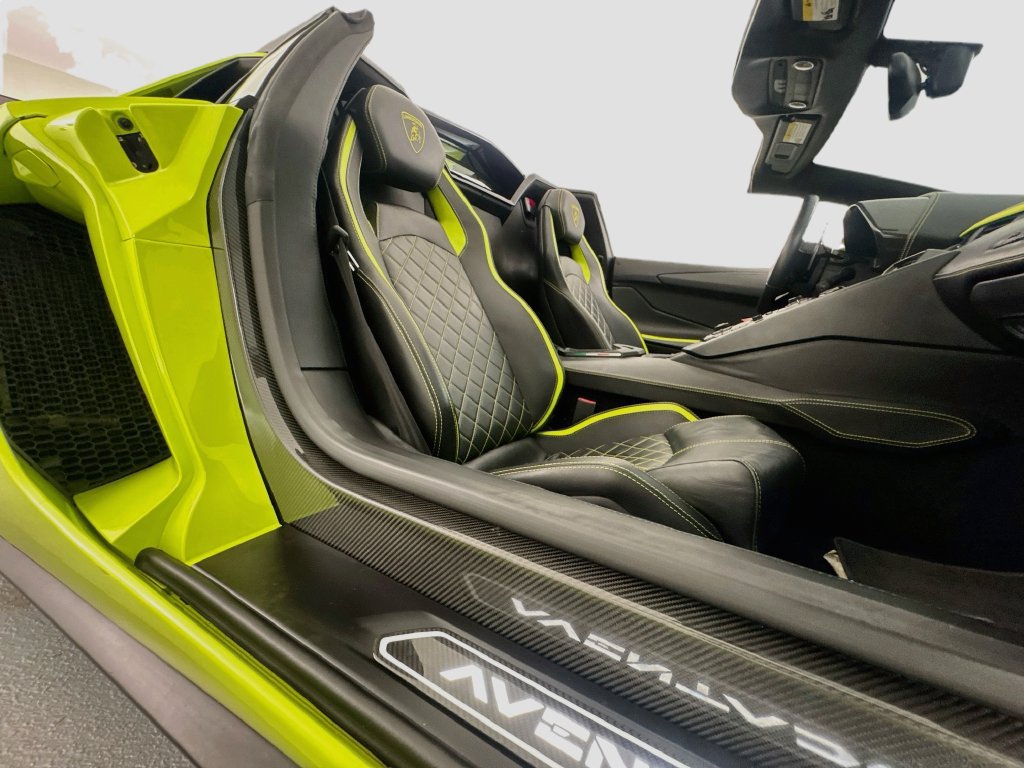 Used 2019 Lamborghini Aventador S AWD/4WD image 29