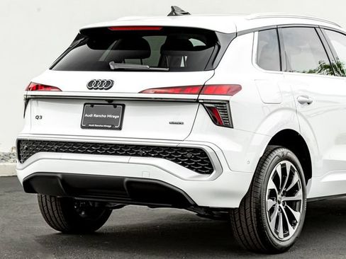 New 2026 Audi Q3 quattro 2.0T AWD/4WD image 9