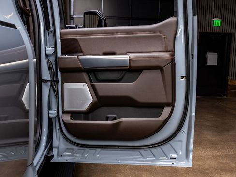 Used 2026 Ford F250 King Ranch w/ Chrome Package AWD/4WD image 38