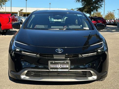 New 2026 Toyota Prius SE image 2