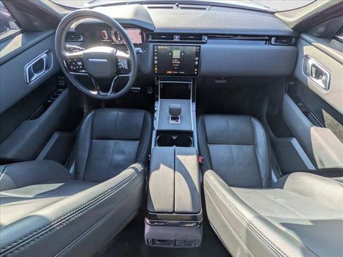 Used 2024 Land Rover Range Rover Velar Dynamic SE image 18