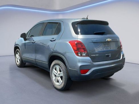 Used 2020 Chevrolet Trax LS w/ Tint and Cruise Package AWD/4WD image 8