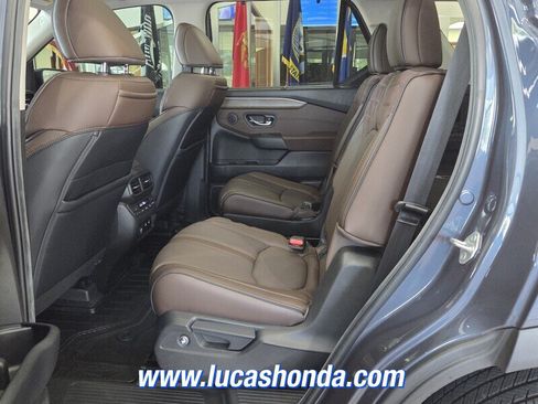Used 2026 Honda Pilot Elite image 8