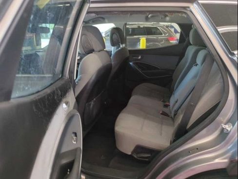 Used 2018 Hyundai Santa Fe Sport image 7