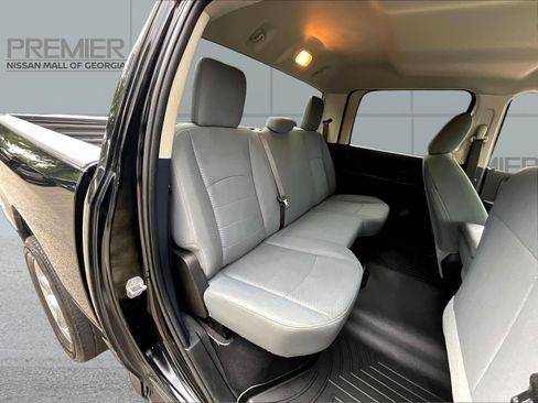 Used 2019 RAM 1500 Tradesman w/ Tradesman SXT Package RWD image 27