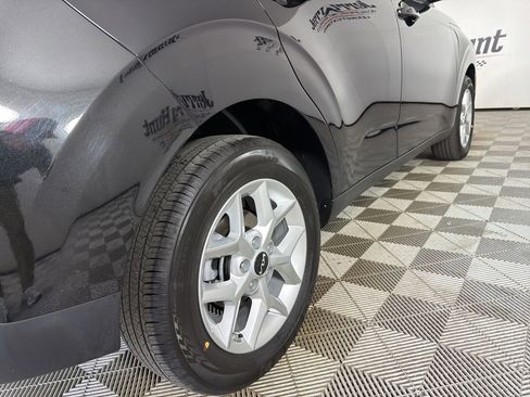 Used 2025 Kia Soul LX image 31