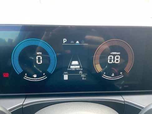 New 2026 Hyundai Santa Fe SE image 40